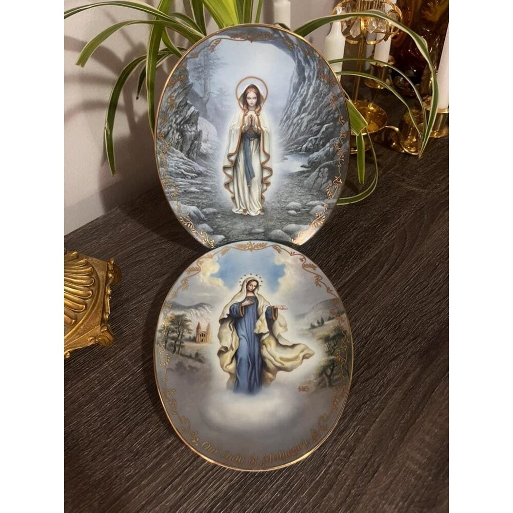 Set of 2 Our Lady of Lourdes Collector Plate: Hector Garrido Porcelain 1994